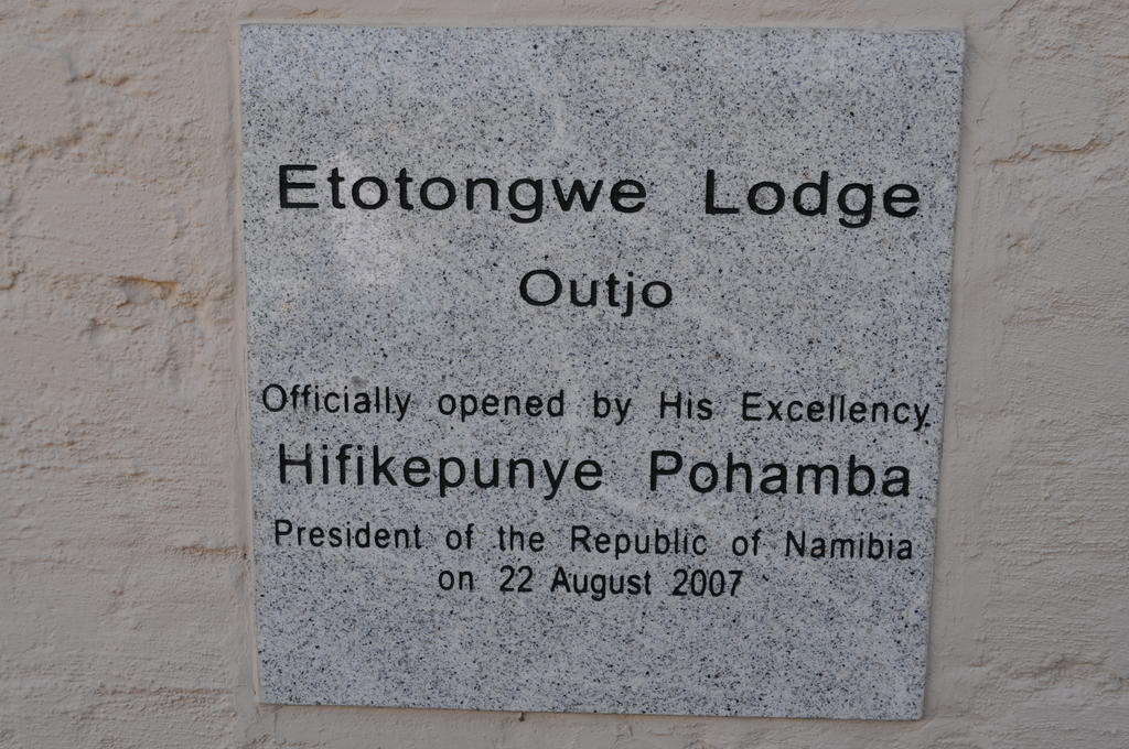 אוטג'ו Etotongwe Lodge מראה חיצוני תמונה