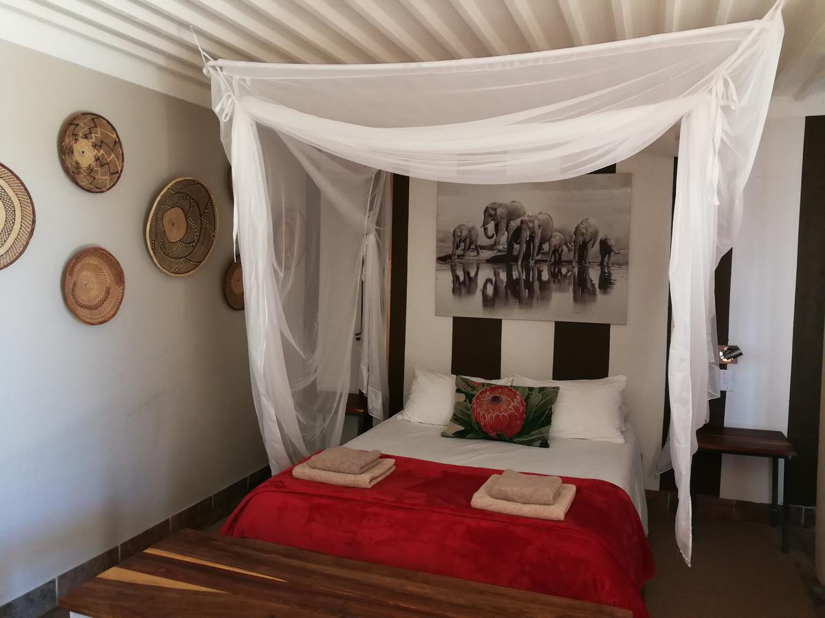 אוטג'ו Etotongwe Lodge מראה חיצוני תמונה