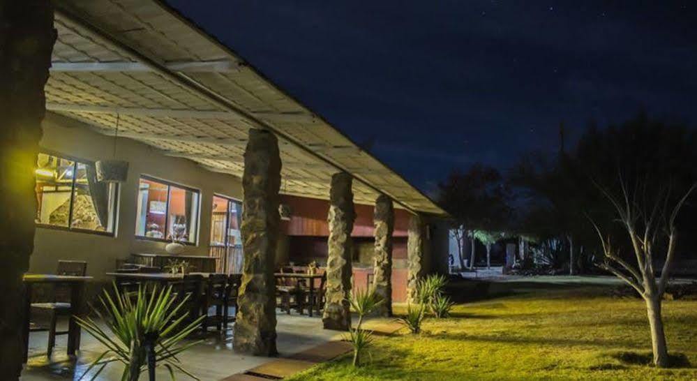 אוטג'ו Etotongwe Lodge מראה חיצוני תמונה