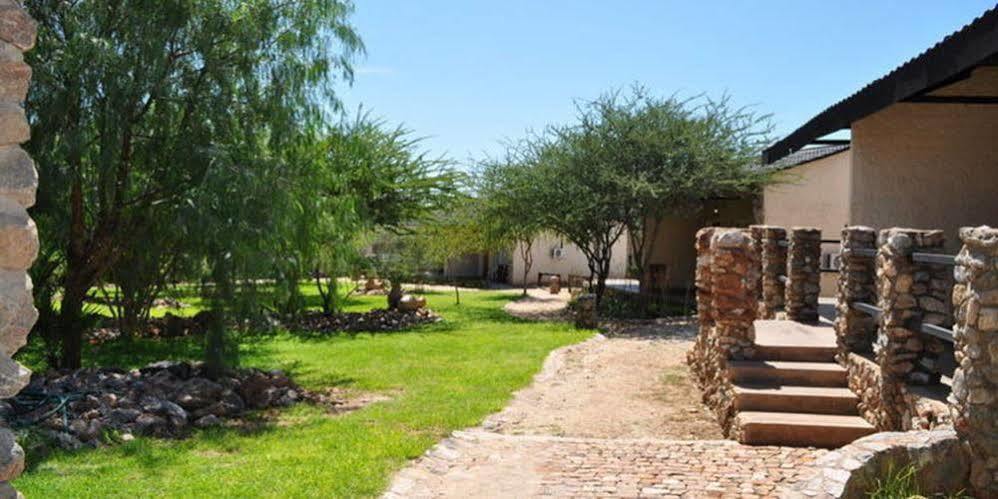 אוטג'ו Etotongwe Lodge מראה חיצוני תמונה