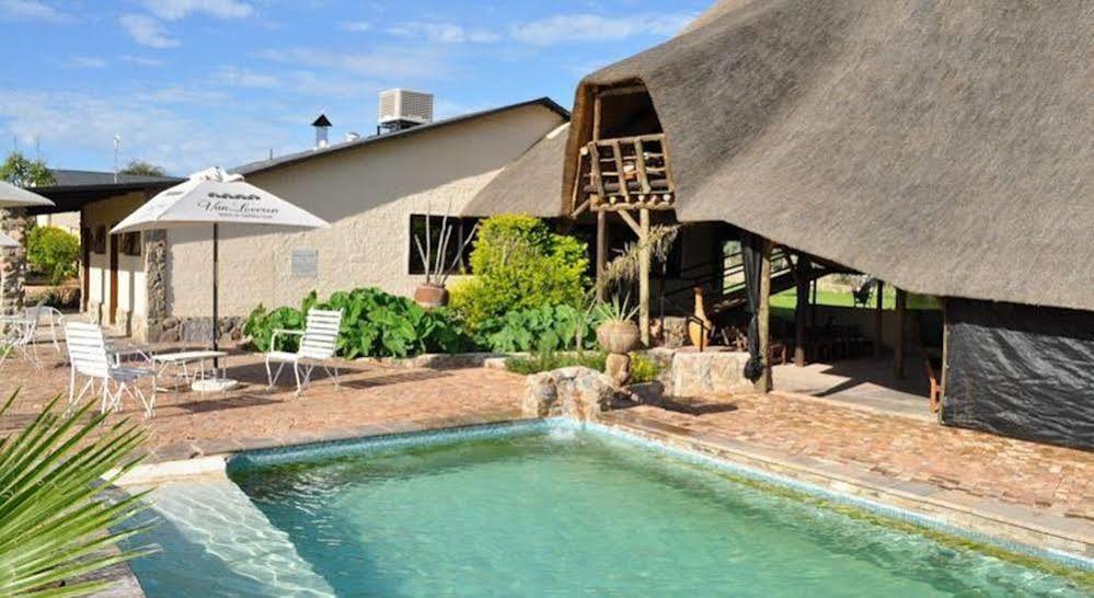 אוטג'ו Etotongwe Lodge מראה חיצוני תמונה