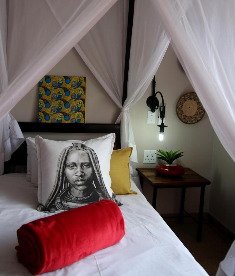 אוטג'ו Etotongwe Lodge מראה חיצוני תמונה